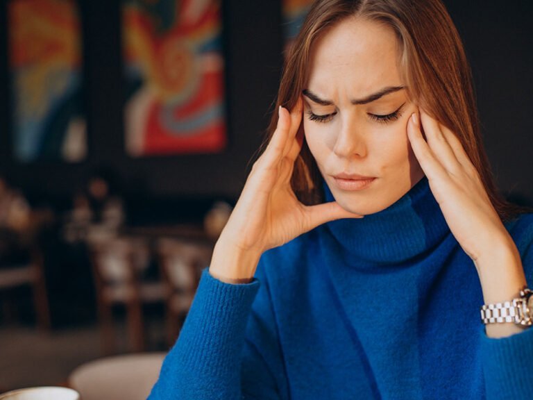 Les Migraines Post-Partum : Tout ce que Vous Devez Savoir